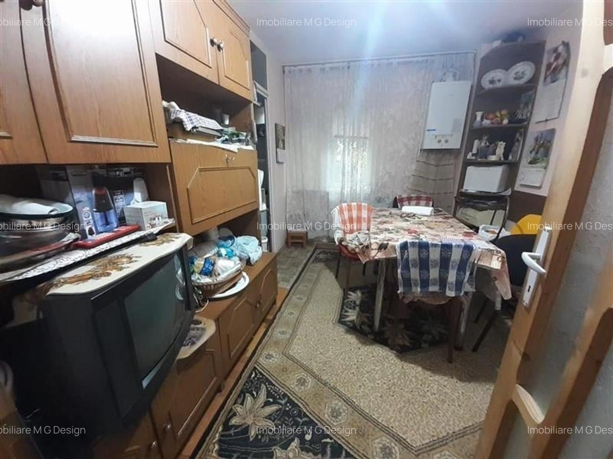 Apartament 4 camere Lipovei centrala + Garaj - 3