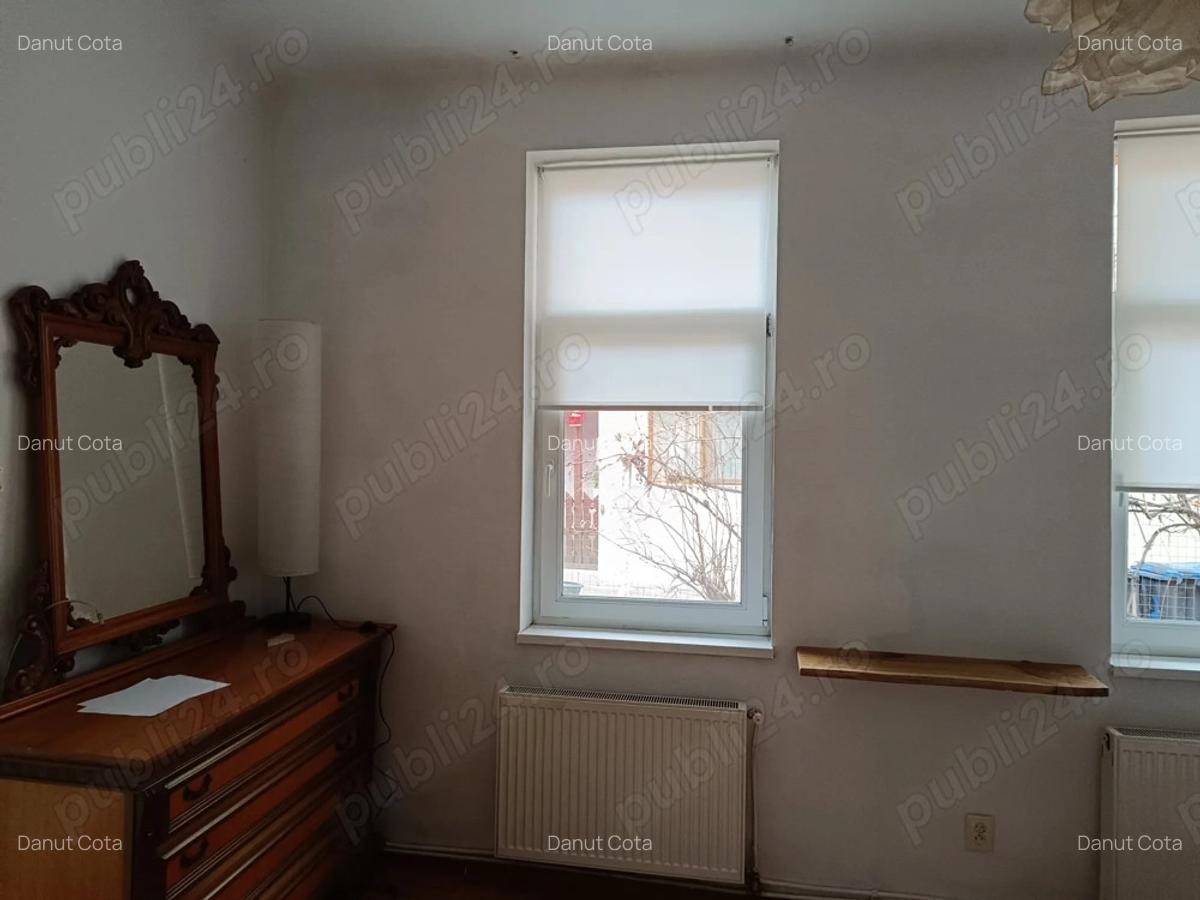 Inchiriez apartament cu o camera in zona centrala - 8