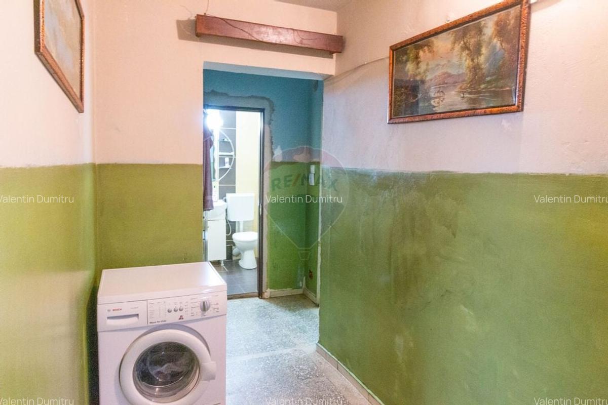 Apartament cu 4 camere de vanzare in zona Drumul Taberei - 11