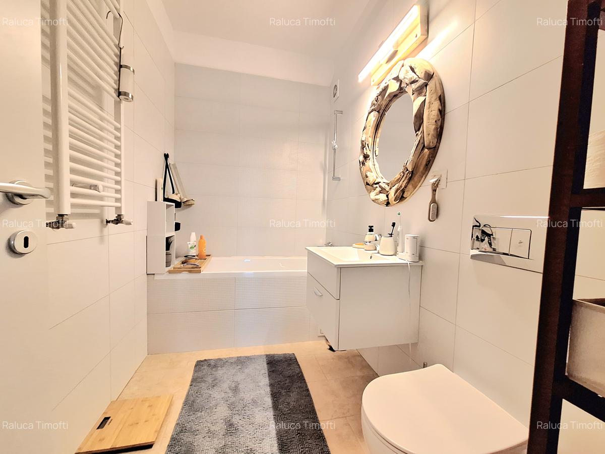 Apartament cu 3 camere decomandat în Băneasa - 8