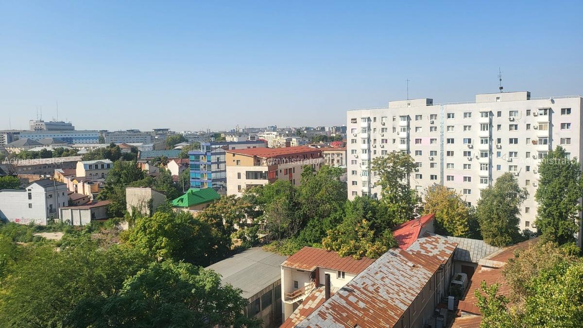 Piata Victoriei intrarea Doctor Felix nr 2, bloc anveloapt termic, contorizari - 8 Piata Victoriei intrarea Doctor Felix nr 2, bloc anveloapt termic, contorizari - 8