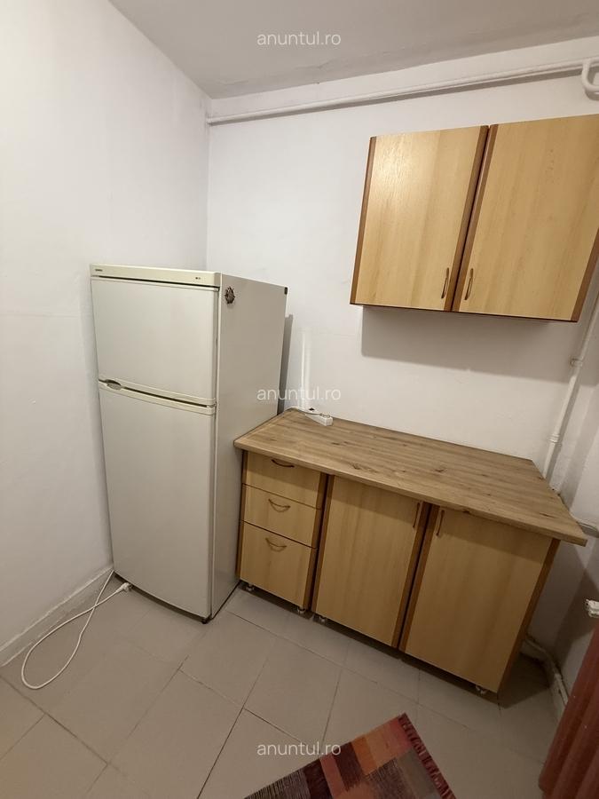 Militari, Politehnica - 10