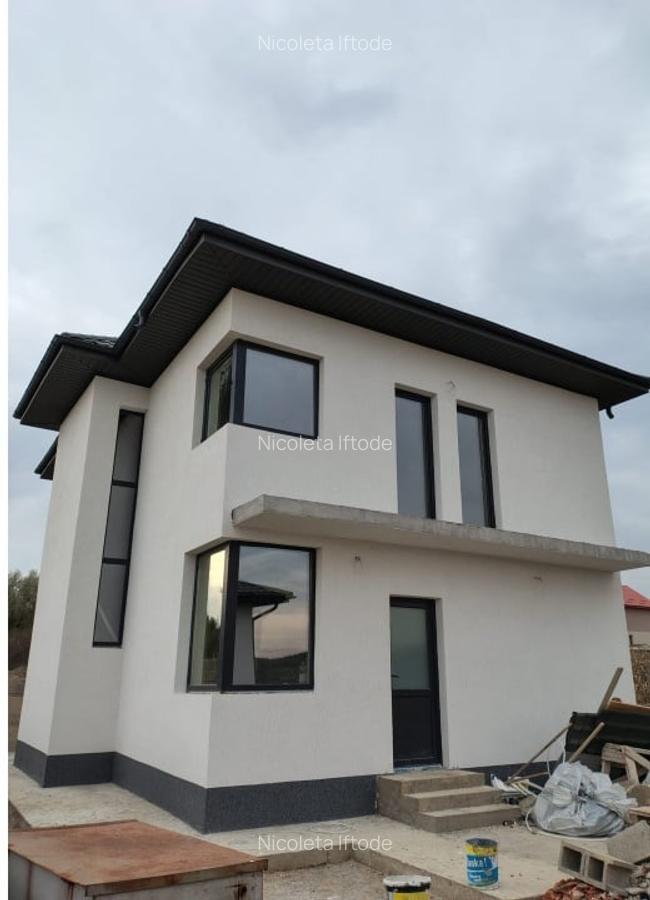 Rediu- Valea Lupului, Vila individuala P+1, 4 camere, 2 bai, 100 mp utili. - 1 Rediu- Valea Lupului, Vila individuala P+1, 4 camere, 2 bai, 100 mp utili. - 1