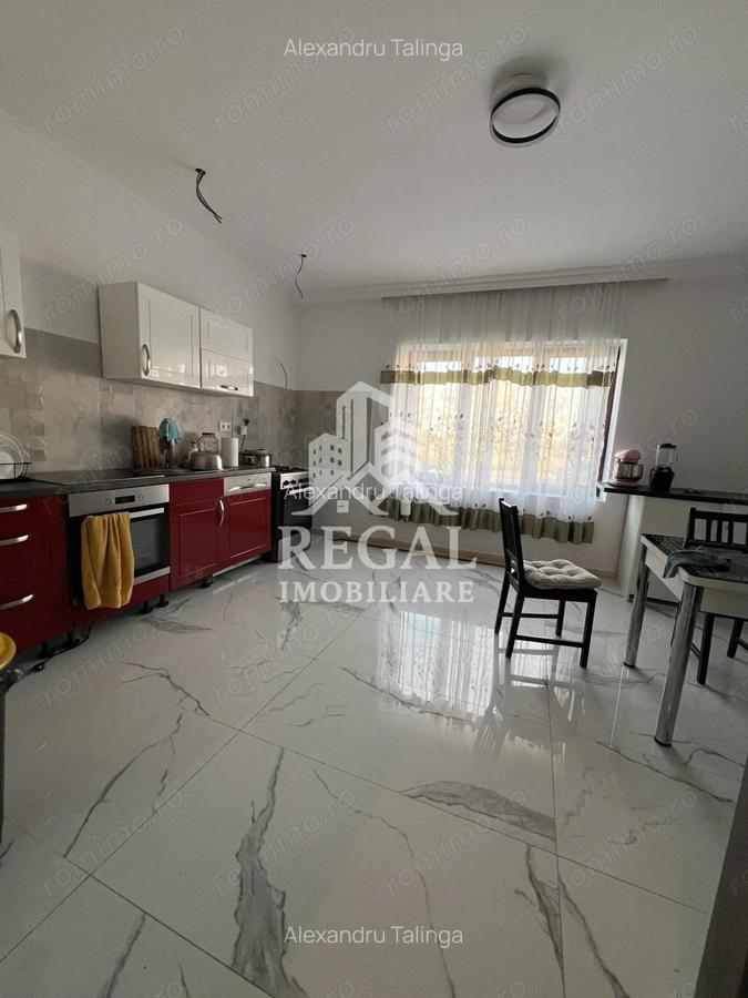 Casa spa?ioasa de vanzare in Ru?i pentru locuin?a sau investitie - 6