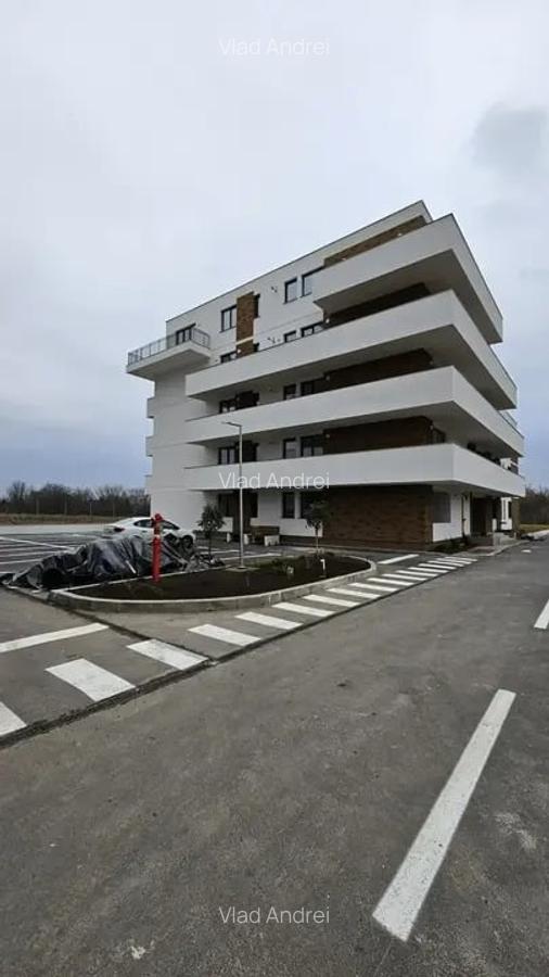 Apartament 3 Camere Suprafete Generoase | Pe Malul Laculu | Sisesti - 5