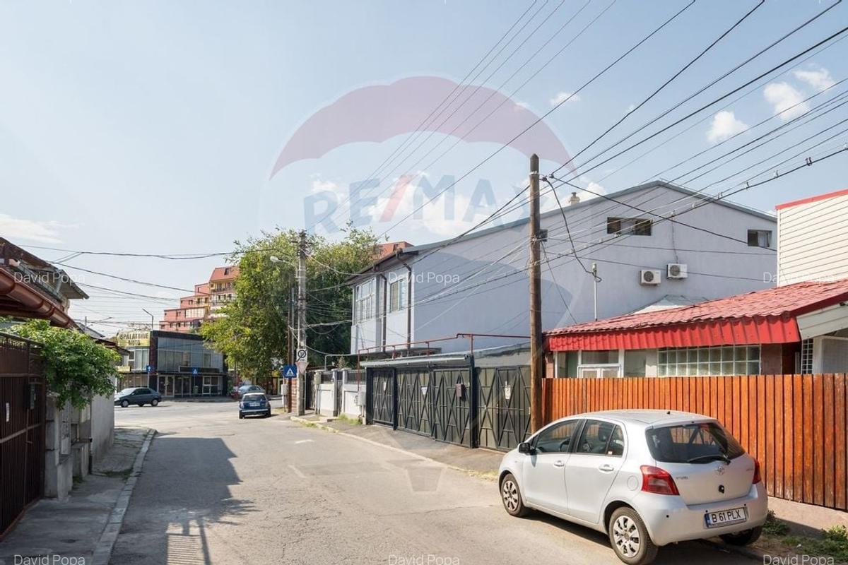 Casa cu 6 camere + Teren Generos Sector 5 - 20
