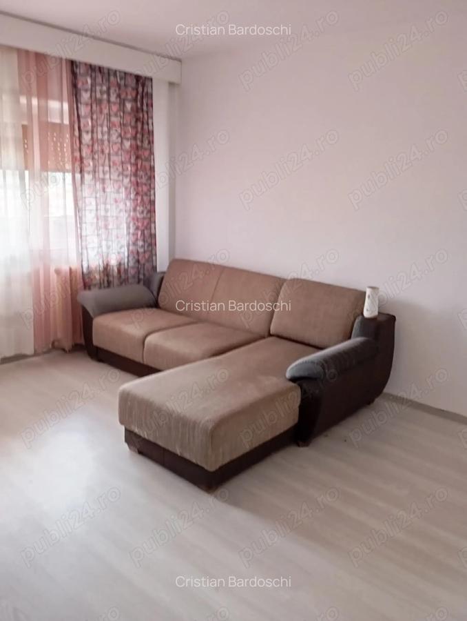 Apartament 2 camere decomandat B-dul Decebal Deva - 1