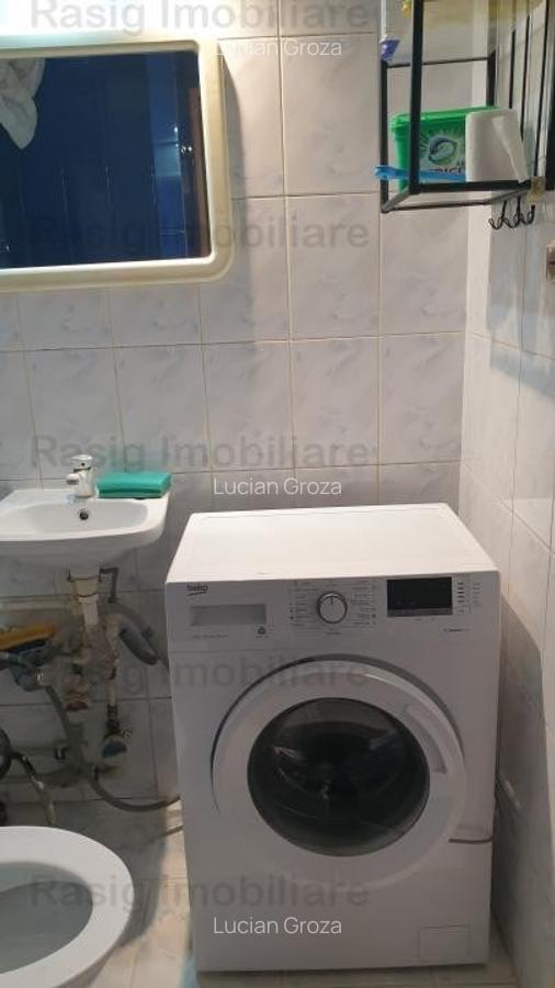Apartament cu 4 camere decomandat în Lujerului - 3