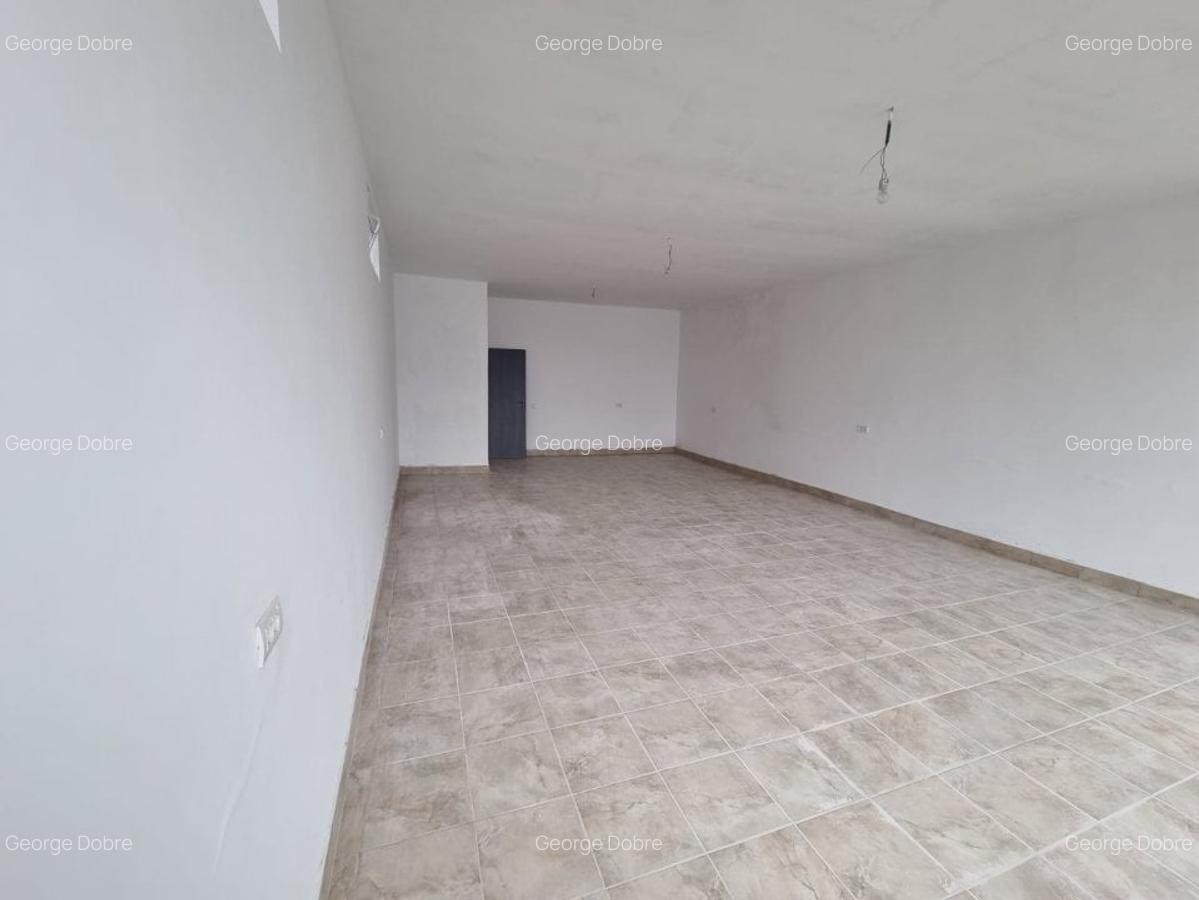 Spatiu 58 mp de inchiriat cu parcare Voluntari Bdul Pipera stradal - 2