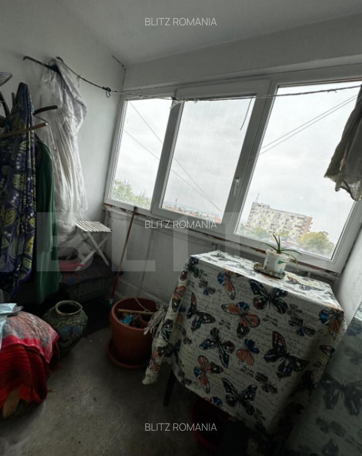 Garsoniera semidecomandata, 32 mp, zona Brazda - 4