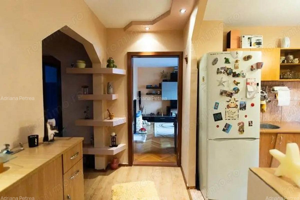 Etaj 2- 3 cam decomandat Bucovinei-Torontalului centrala proprie - 8