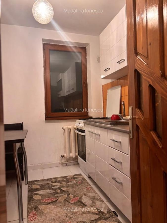 Centru - 2 camere de inchiriat - 6