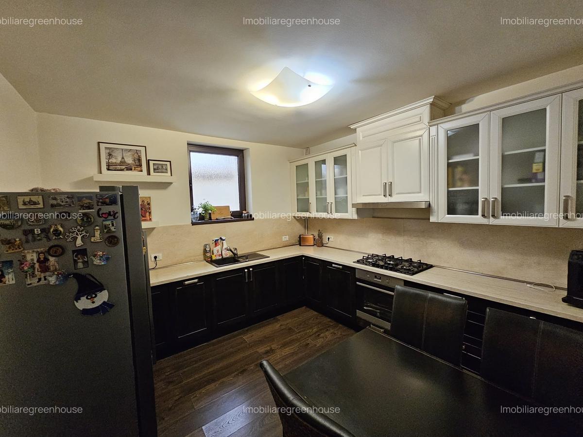 VILA ULTRACENTRALA - 9