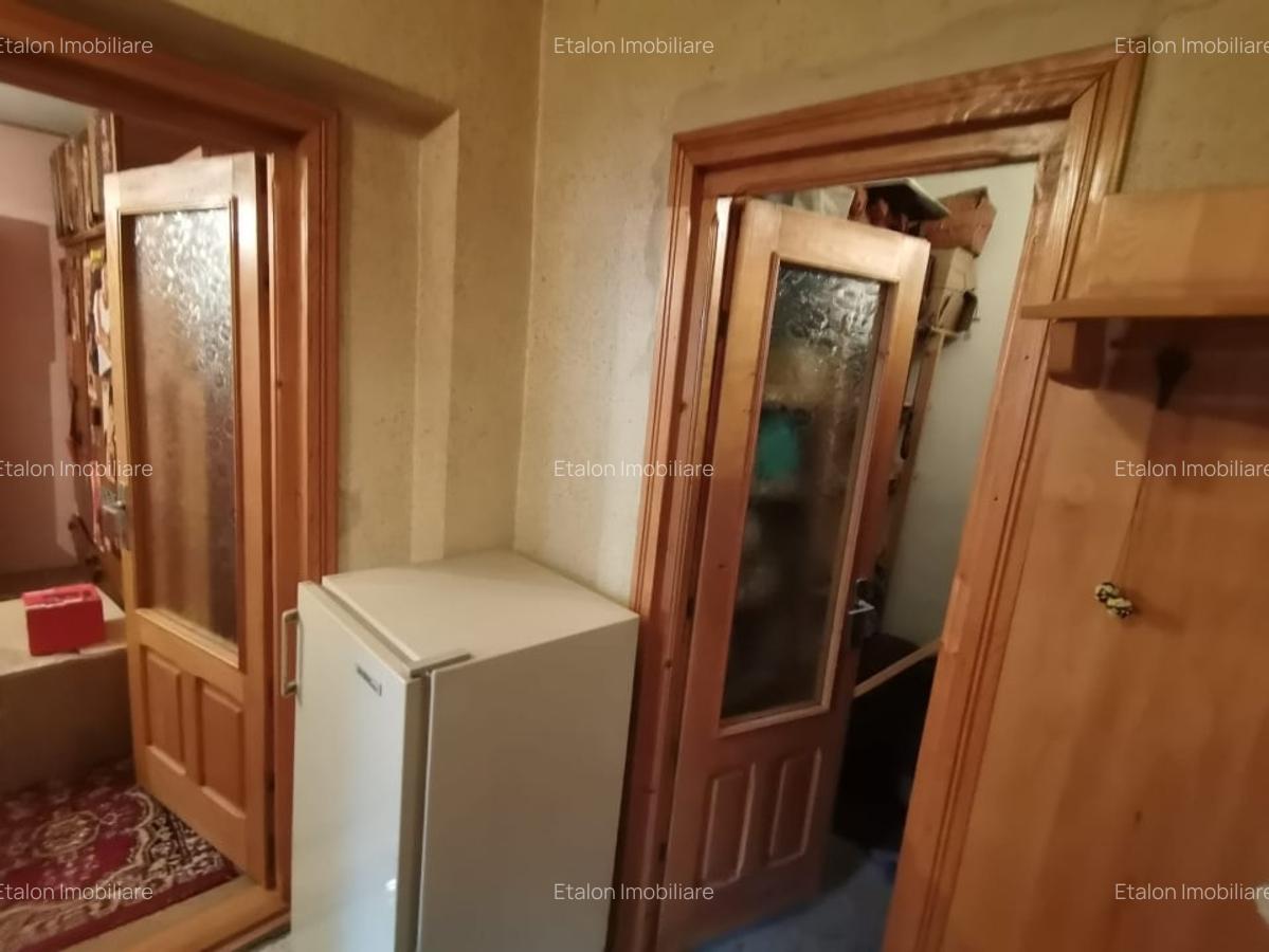 Apartament 2 camere, etaj 1, zona Gradinita Floare de Colt Piatra Neamt - 2