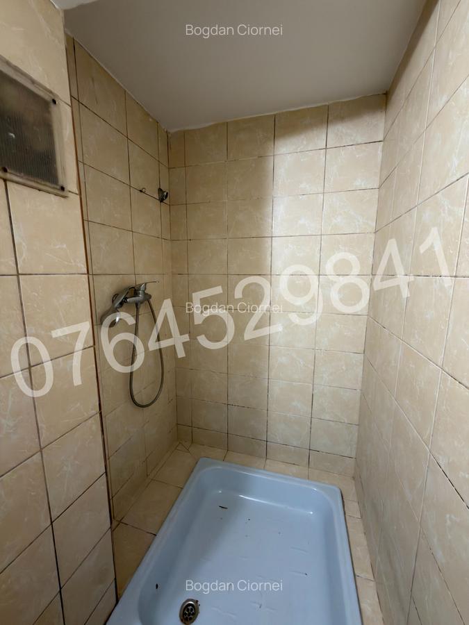 Vanzare garsoniera zona Hala Traian-Calea Călărasilor,Str. Traian 87 - 21