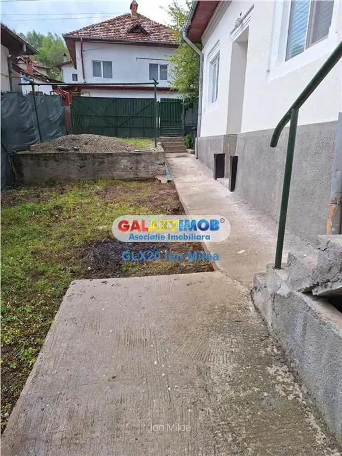 Vanzare casa 4 caramida central, renovata Campulung Arges - 4