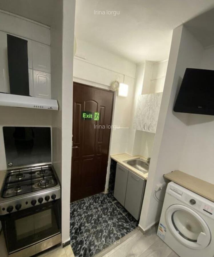 250 Euro! Garsoniera, zona Bularga, et 3 - 5