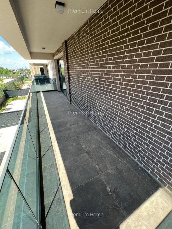 Apartament cu 3 camere semidecomandat, mobilat în Pipera - 17