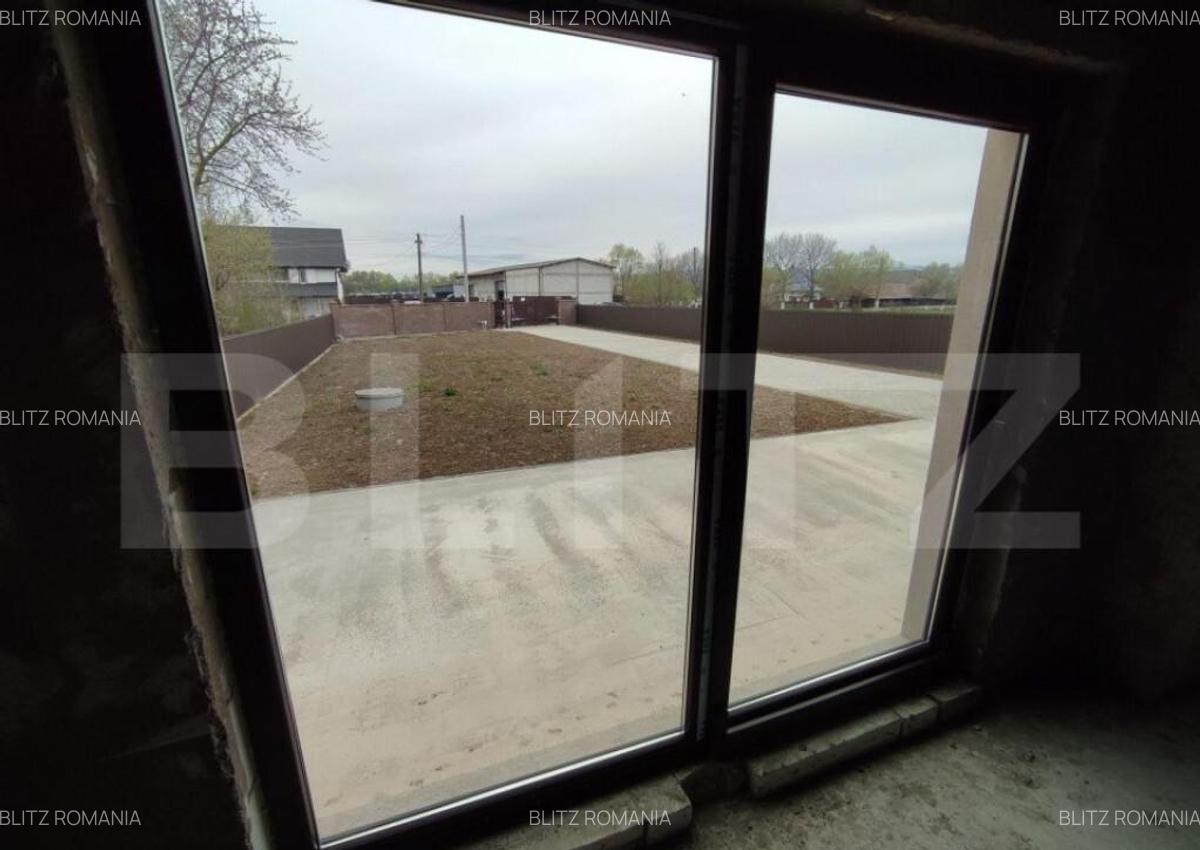 Casa individuala 4 camere, 200 mp, zona Horodnic - 28