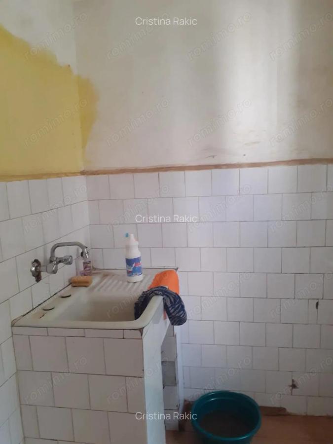 1 cam etaj 3 contor de gaz zona Buziasului - 6
