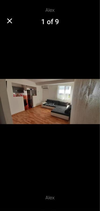 Sau schimb apartament 2 camere, 50 mp, etaj 1 din 4, str. Eternita?ii - 1