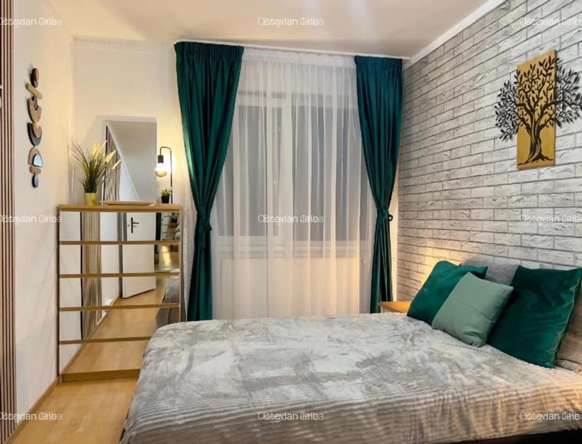 Apartament de 2 camere, decomandat, 55 mp, parcare, zona Titan - 1