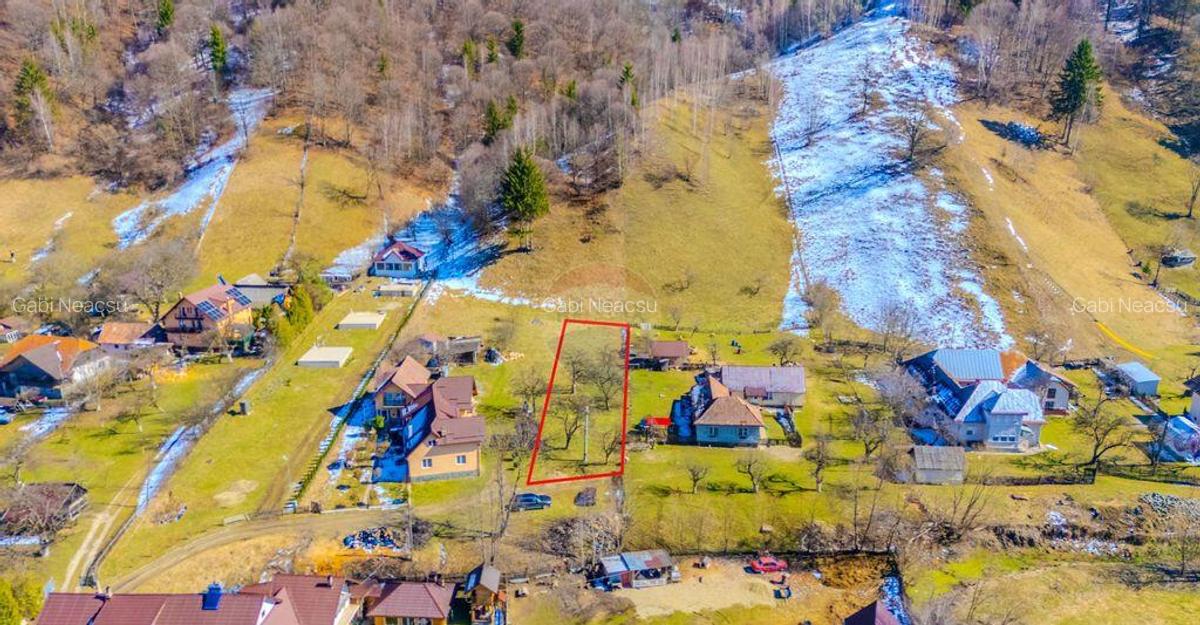 COMISION 0% Teren Moieciu de jos/ 1000 mp/Intravilan - 2