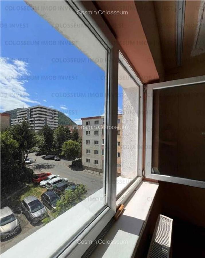 Apartament decomandat, 2 camere, spatios, insorit, etaj 3/4, Astra! - 7