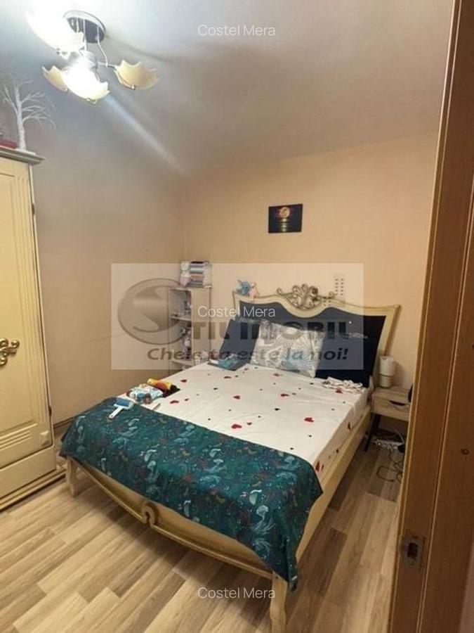 Apartament cu 3 camere semidecomandat în Podu Roș - 3