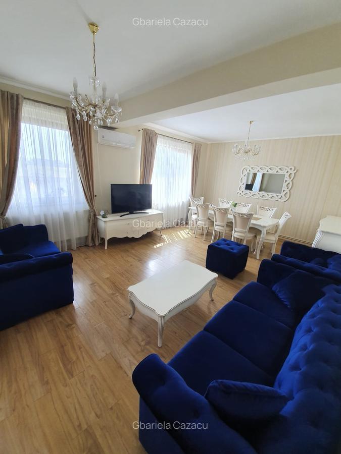 Casă cu 6 camere în Dumbrăvița - 2