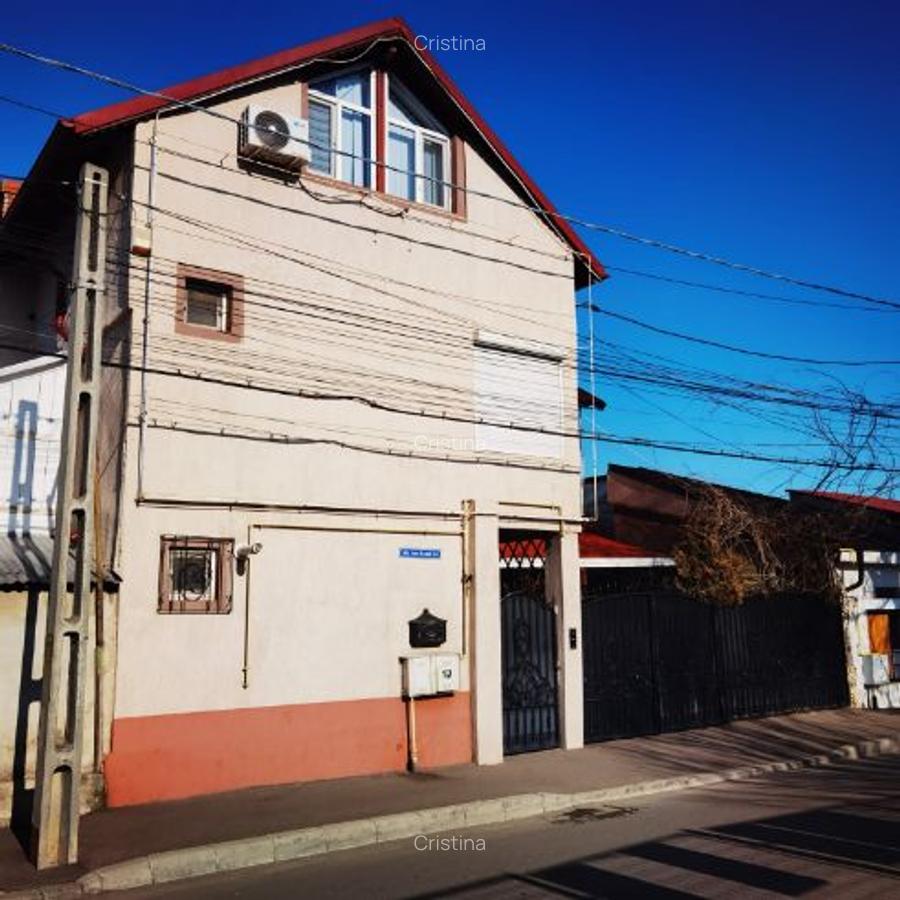 Casa de vanzare - 2