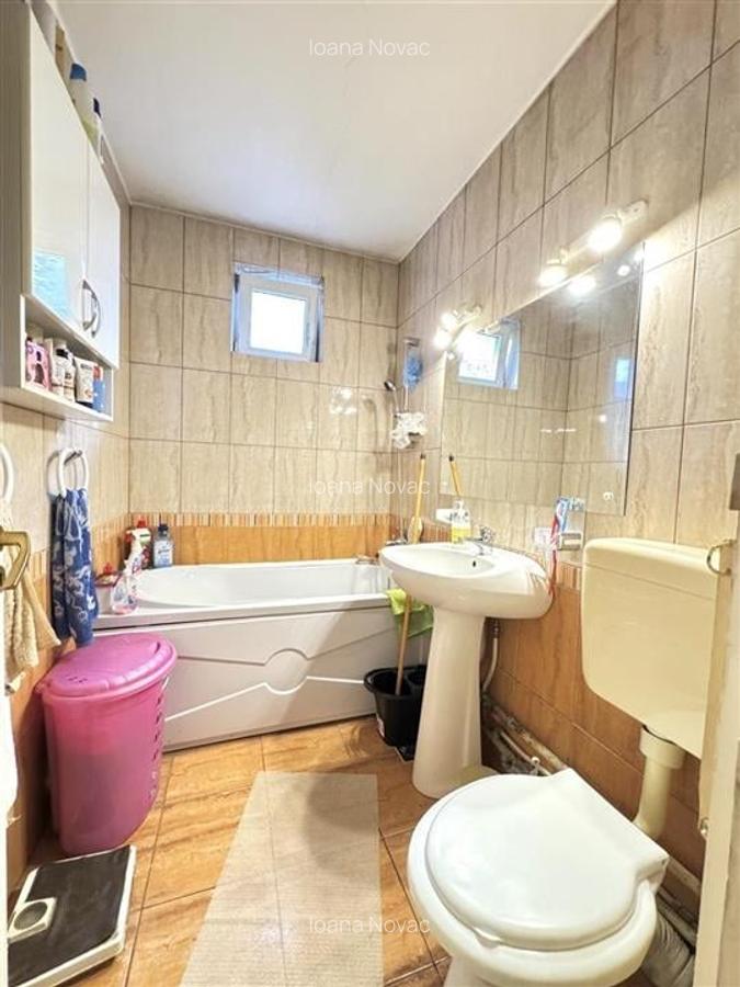 Apartament cu 3 camere semidecomandat în Central - 8