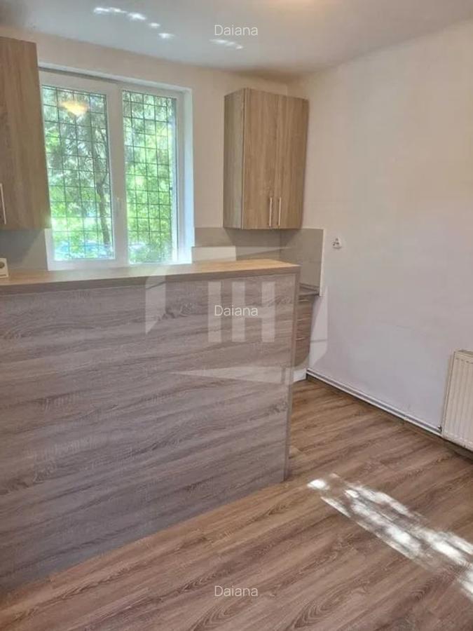 Apartament 2 camere, decomandat, zona Iulius Mall - 3