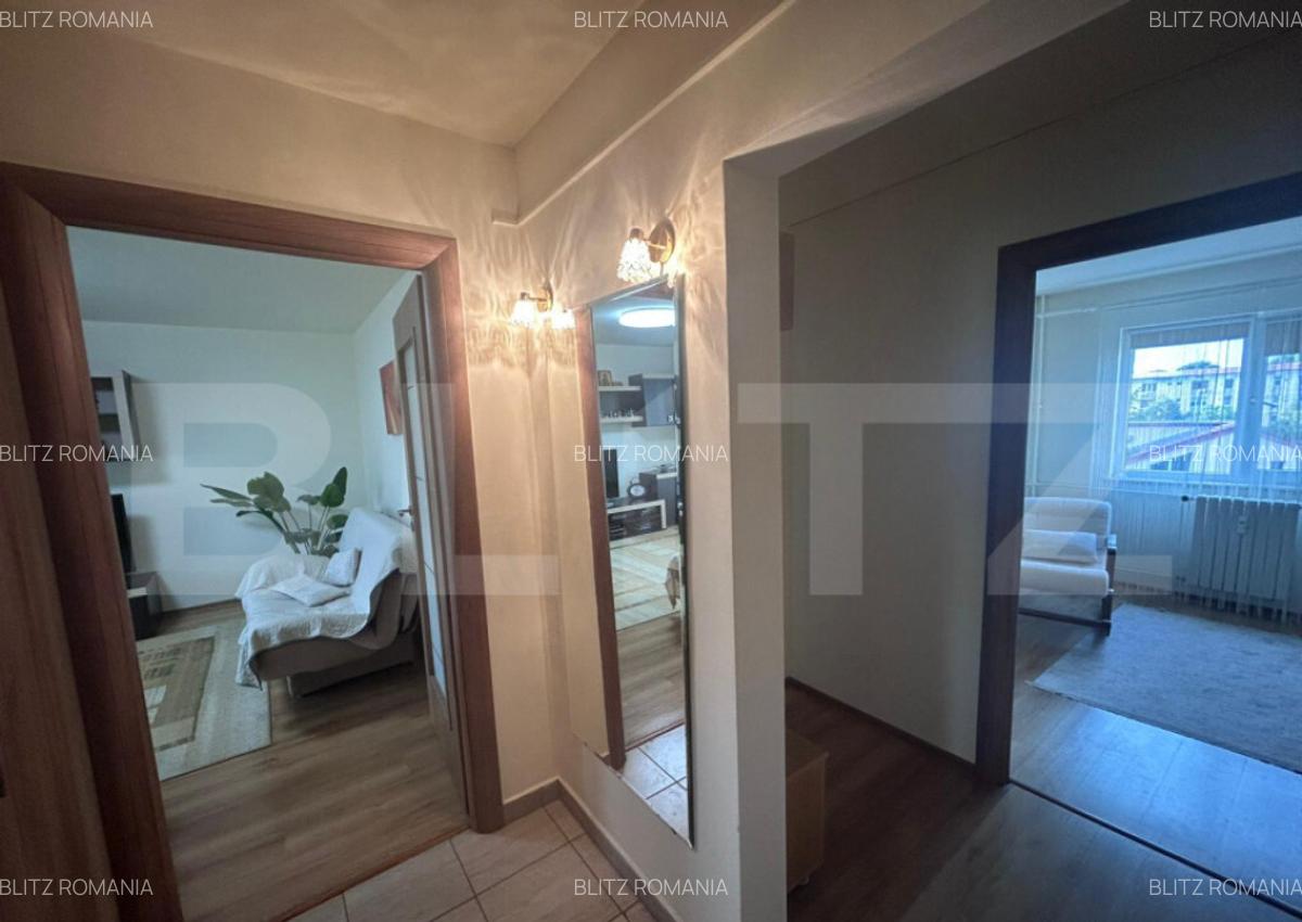 Apartament cu 3 camere, 2 bai , zona Nanterre - 23