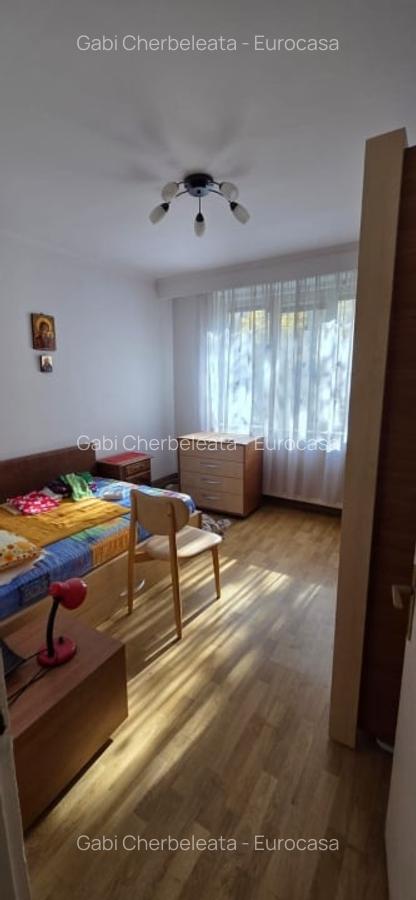 3 camere Cartier Craiovei etaj 2 - 2