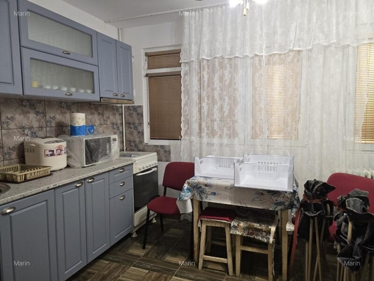Apartament cu 3 camere semidecomandat în Baba Novac - 15