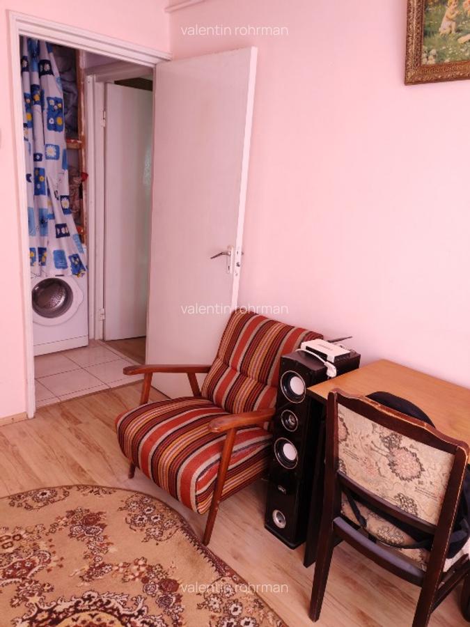 Vând apartament 2 camere semidecomandat 4/4  Tomis Nord Constanta  73000 euro - 7