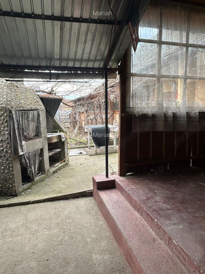 Vand casa cu potential - 7