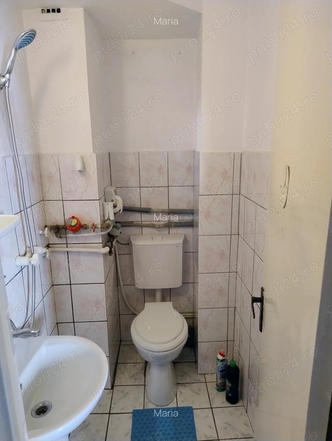 Ofer spre inchiriere microapartament 2 camere cu balcon termopan - 2 Ofer spre inchiriere microapartament 2 camere cu balcon termopan - 2