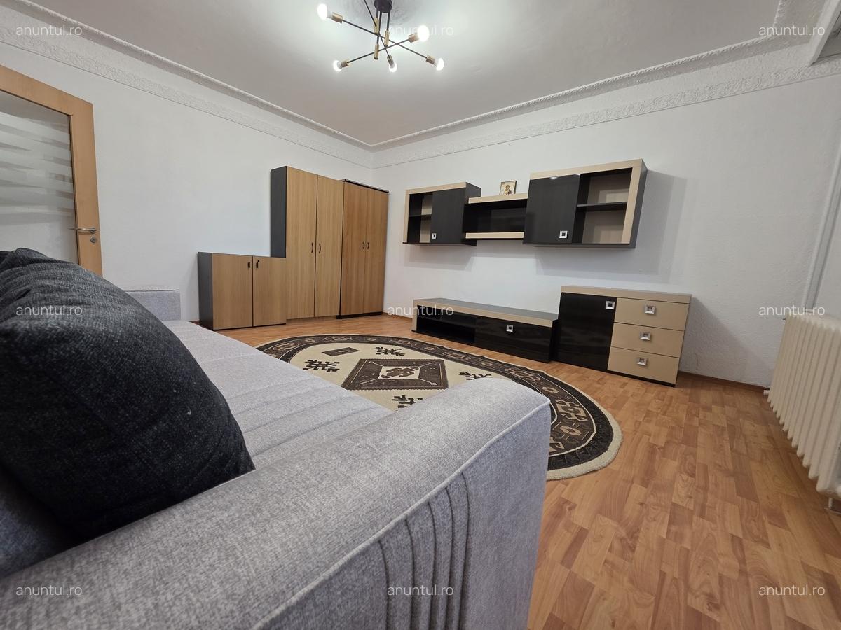 Costin Ggeorgian - 7