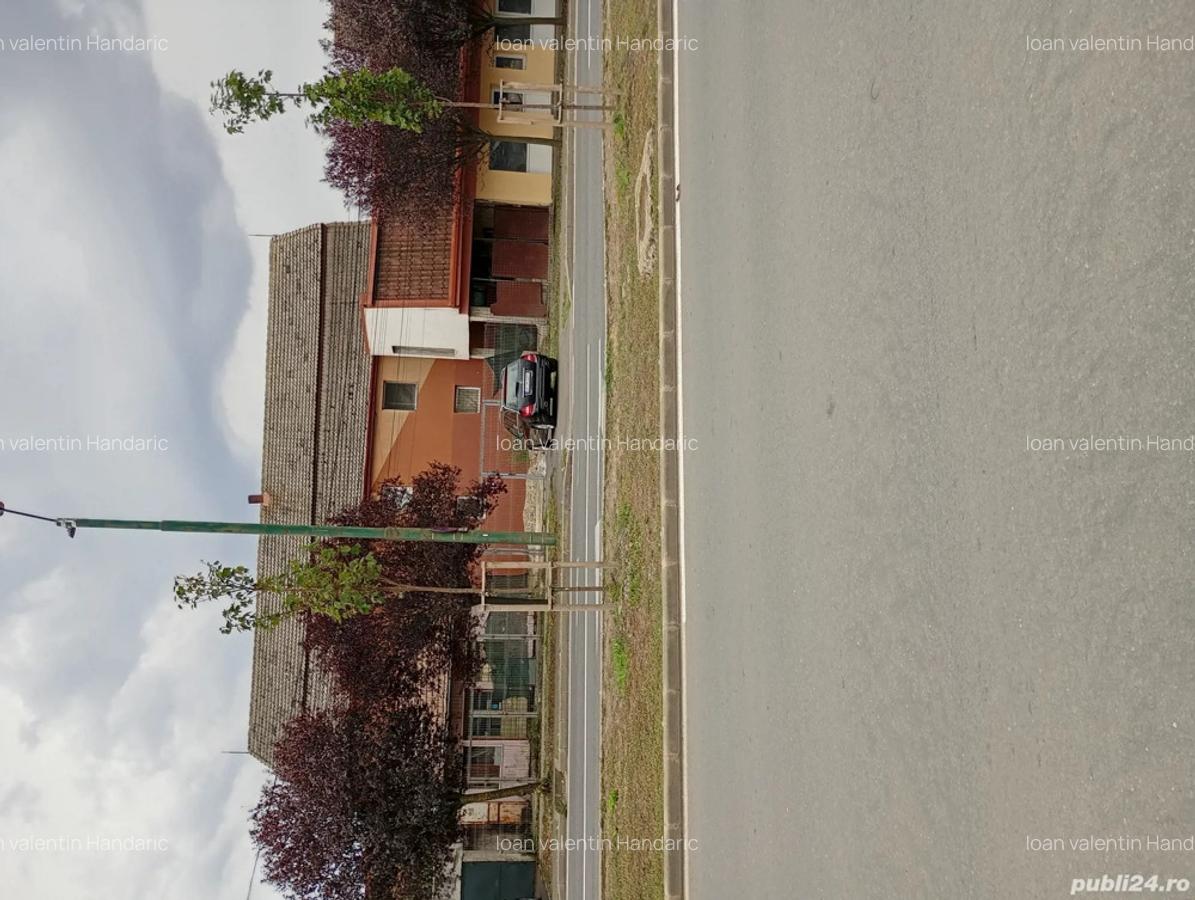 Spatiu comercial linga pia?a mehala - 1 Spatiu comercial linga pia?a mehala - 1