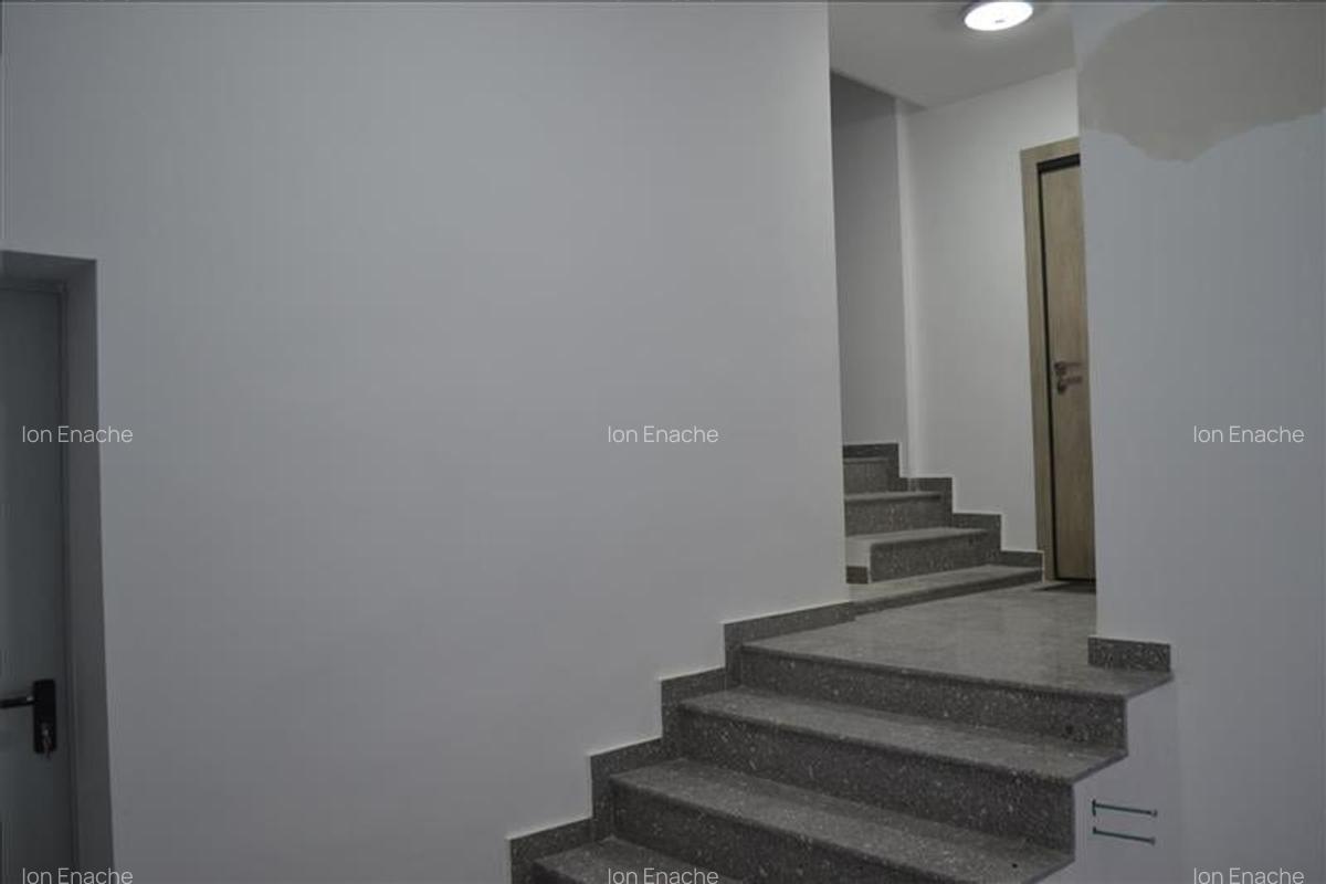 Apartament cu 2 camere semidecomandat în Bucureștii Noi - 5