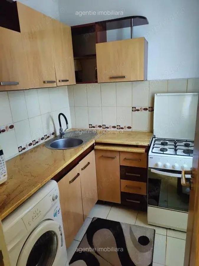 1 Camera Alexandru cel Bun - Liceul Miron Costin - 5