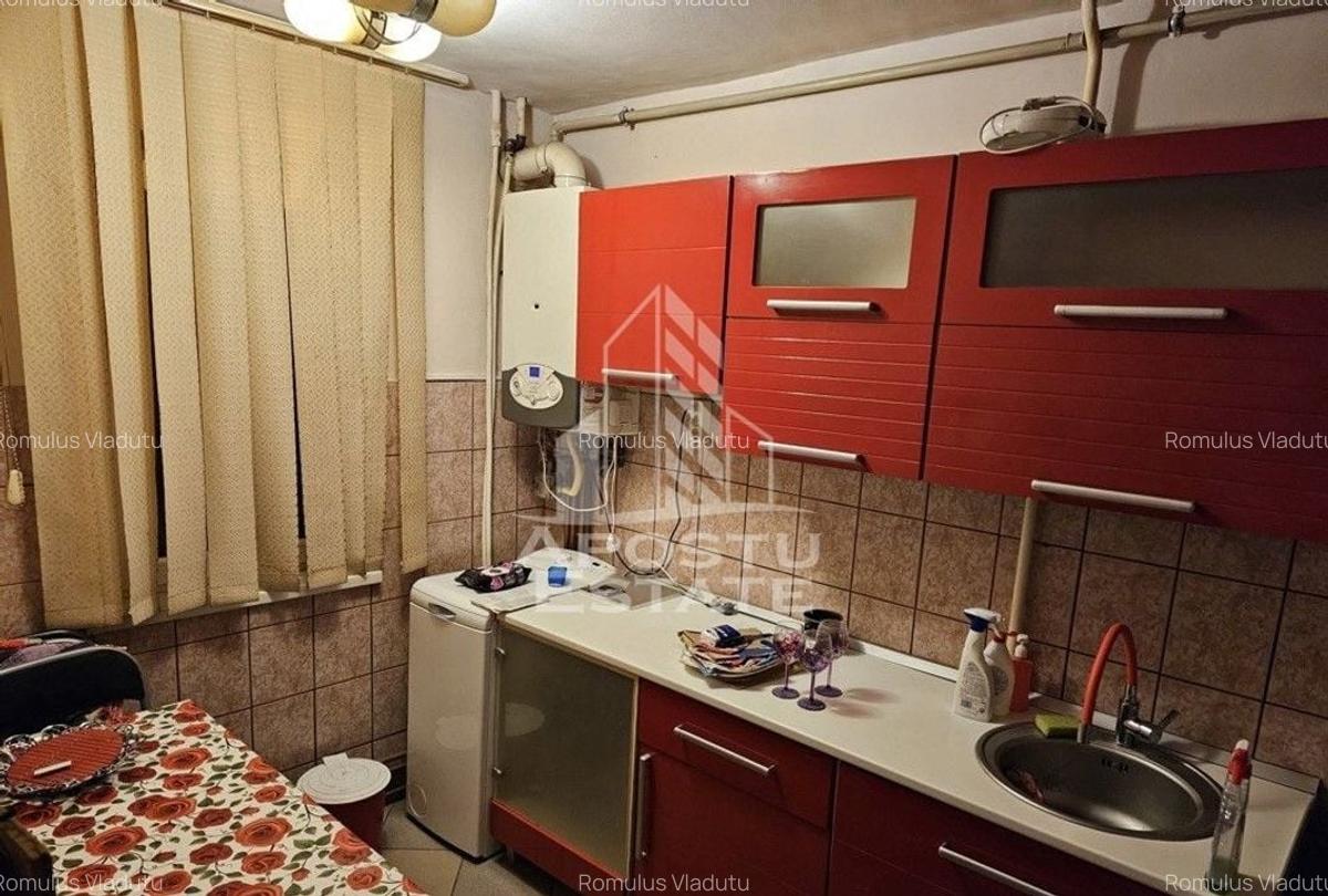 Apartament 3 camere decomandat Calea Sagului - 6