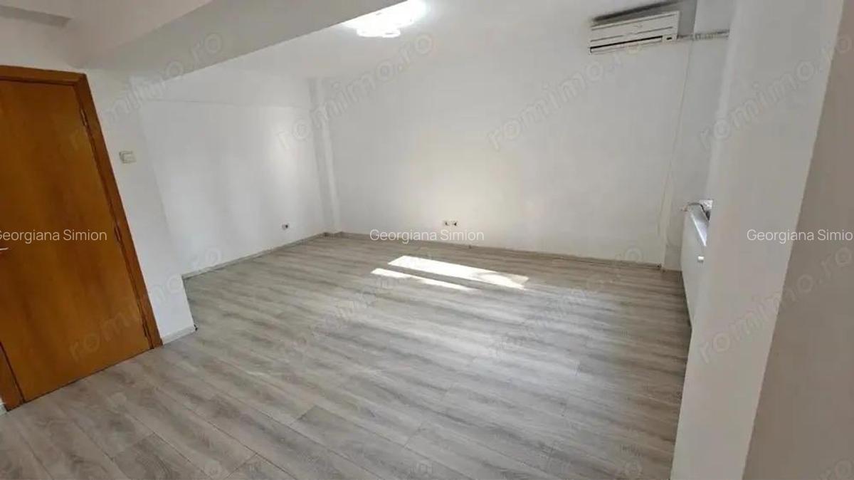 Garsoniera Universitate | Nemobilata | Proximitate metrou - 2