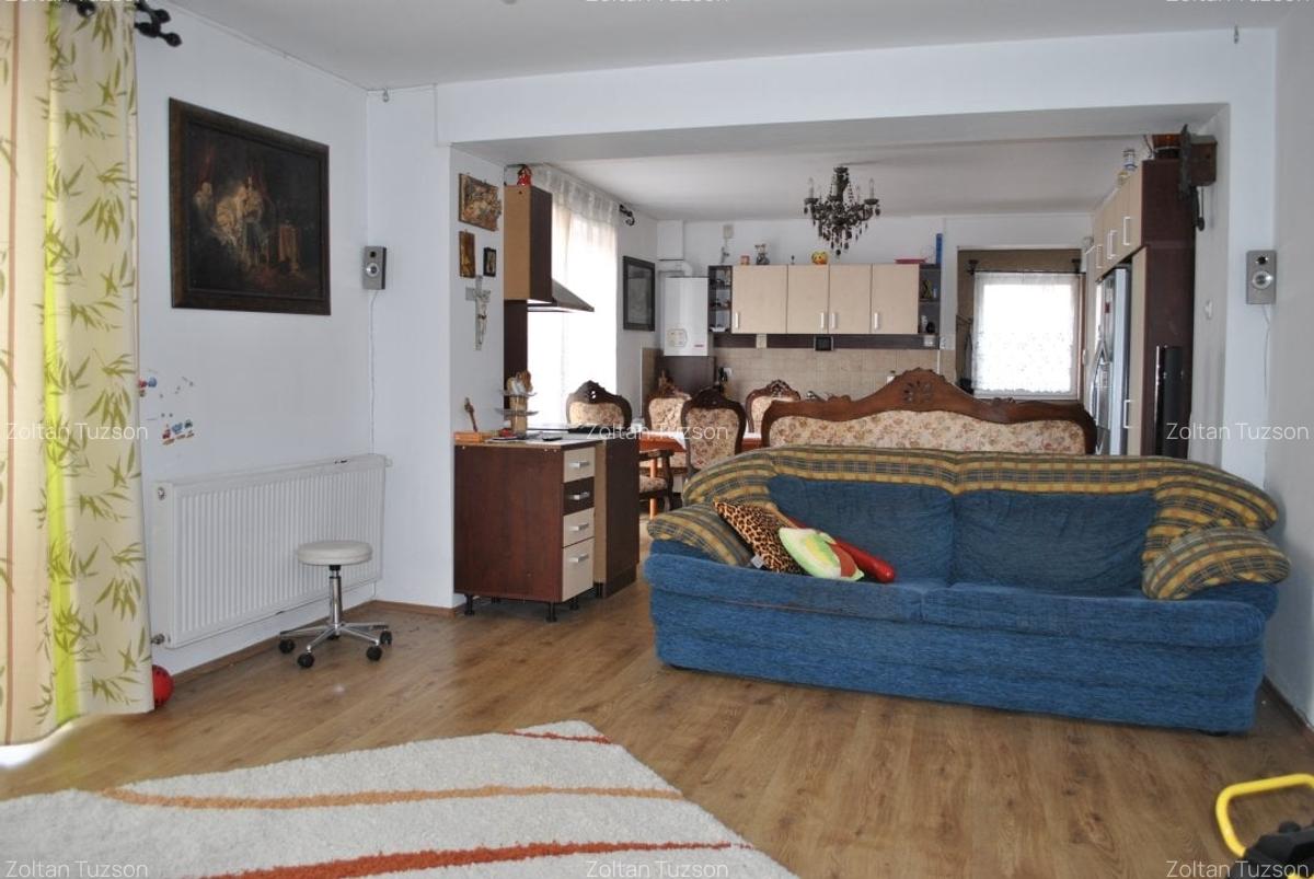 Casa de vanzare - 1