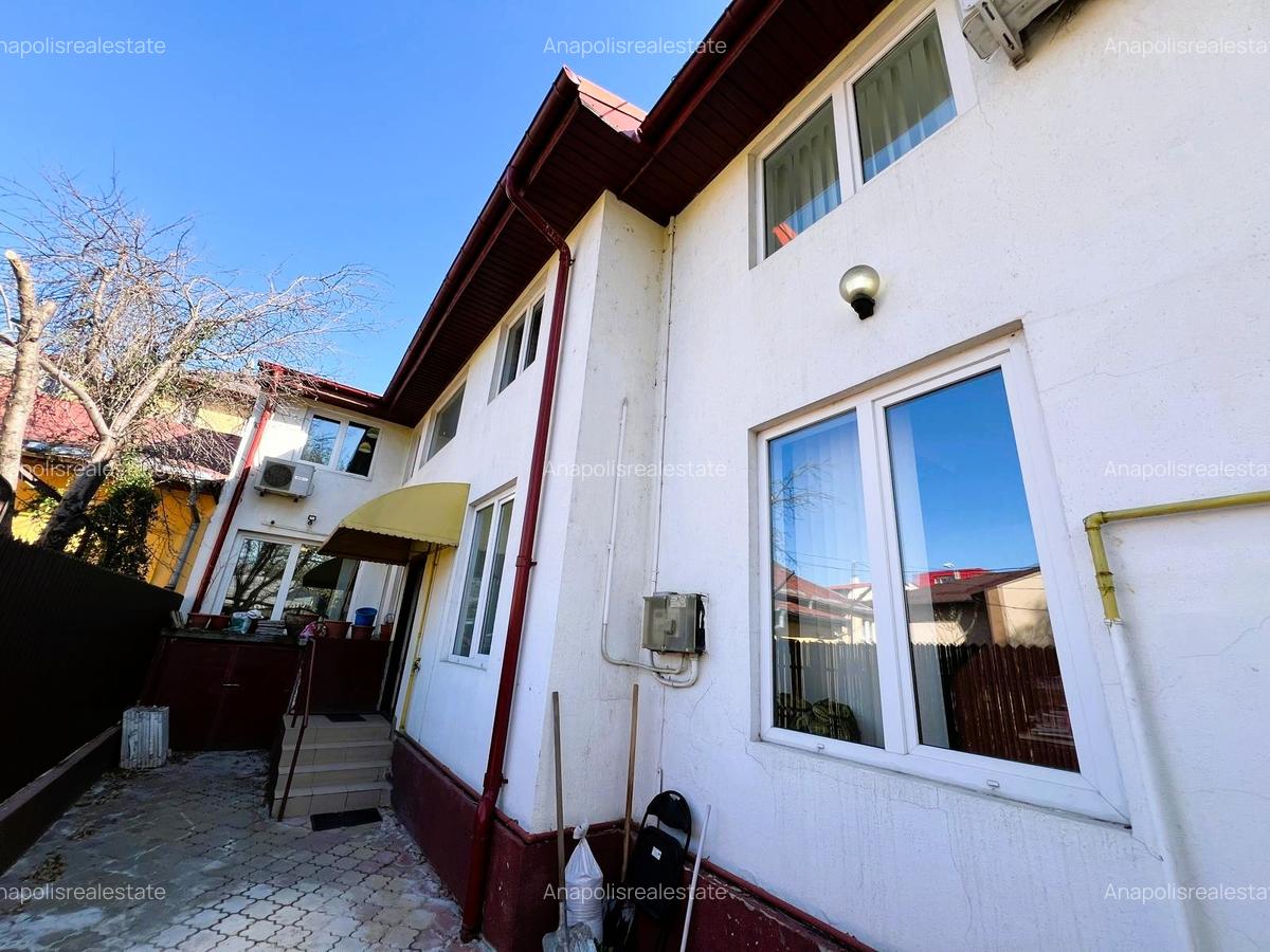Casa cu potential fantastic amplasata excelent in zona Stefan cel Mare - 3