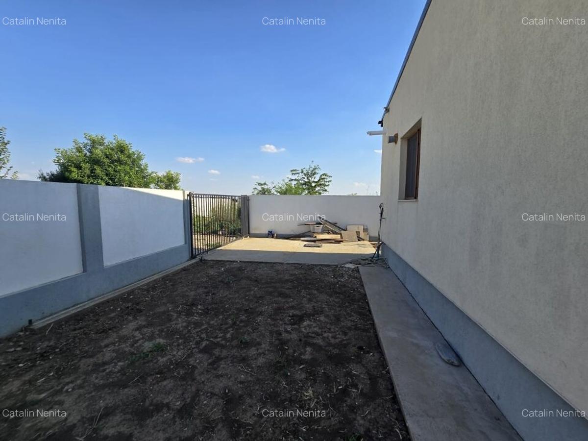 Vanzare casa Tunari strada Castanului nr 32A - 13
