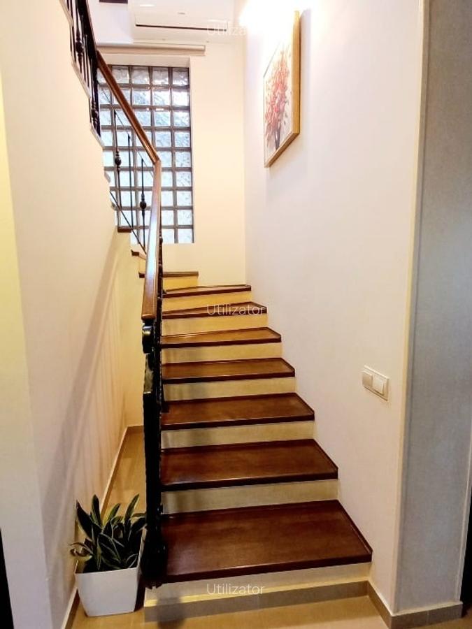 Vând casă elegantă, bine întreținută - 11