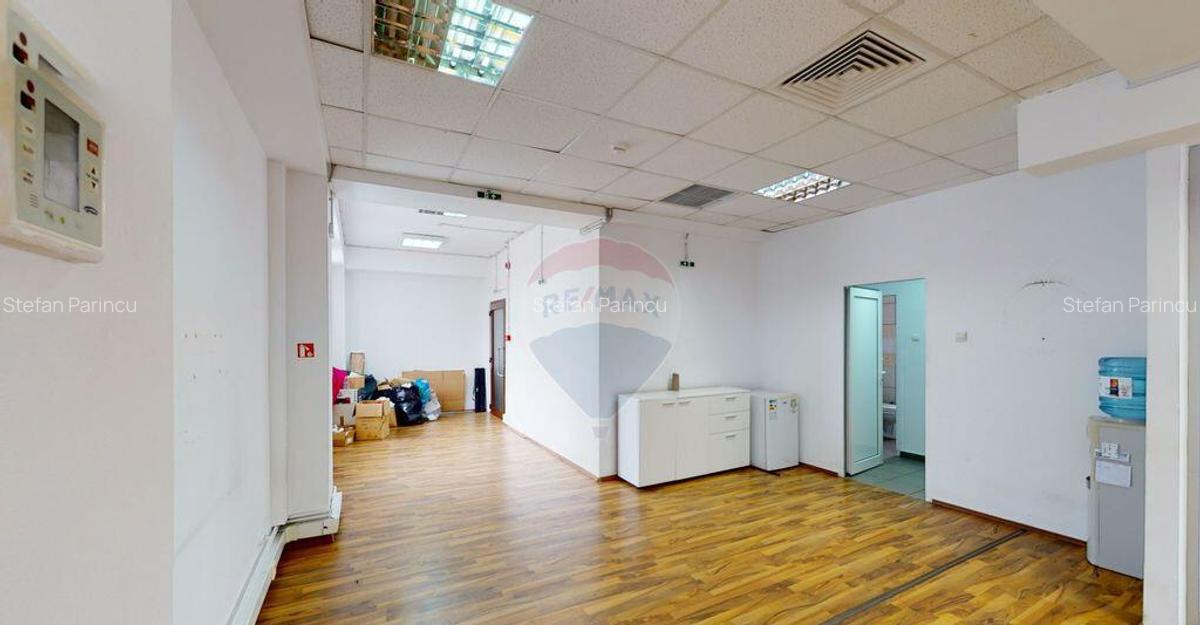 Spa?iu de birouri de 215 mp de inchiriat in zona Calea... - 16